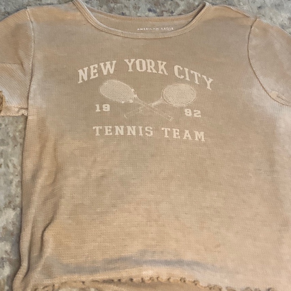 Women Size M Tie Dye Tan And White Cropped Shirt